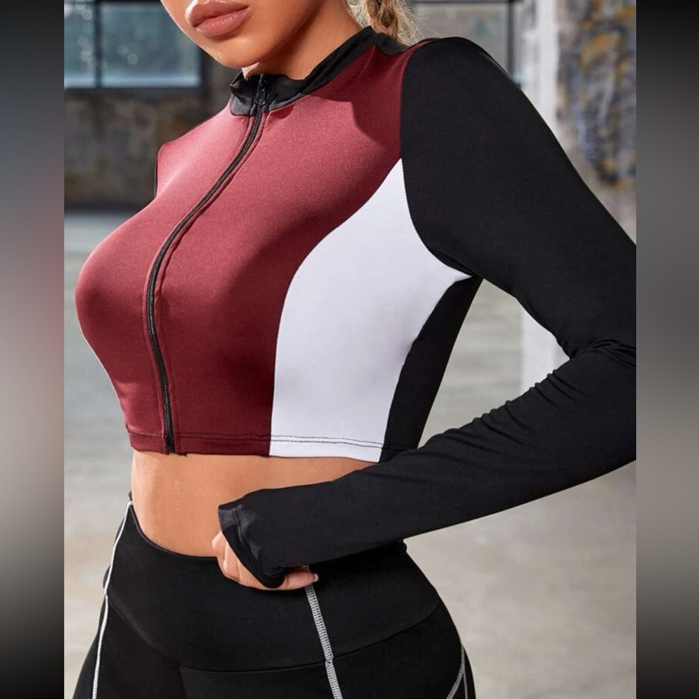 gym long sleeve top